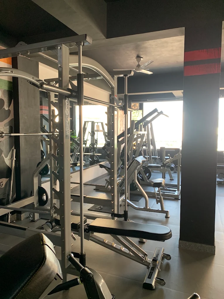 Cable machine and mirrored wall